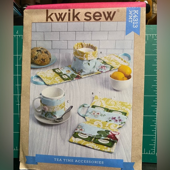 Sewing pattern - Picture 1 of 3